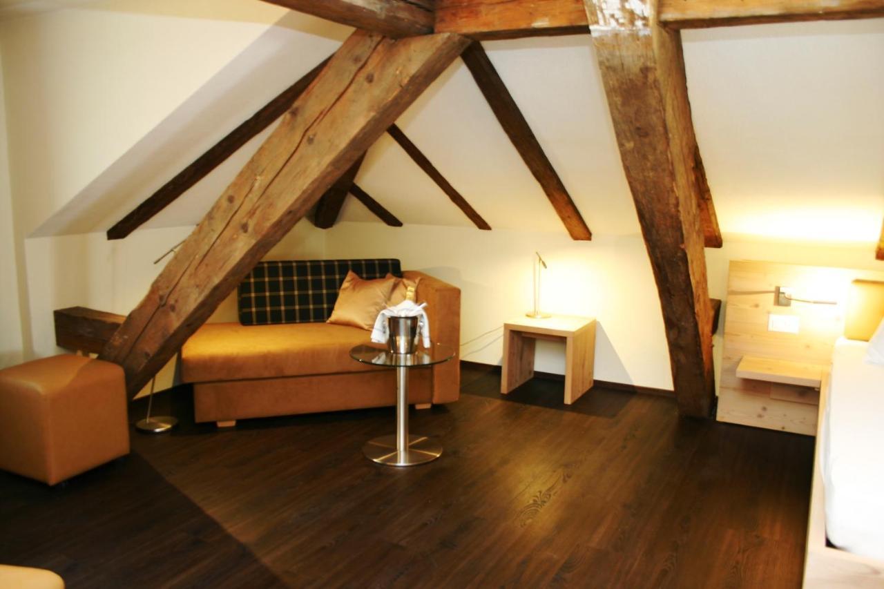 Gasthaus Zur Waldegg Horw Buitenkant foto